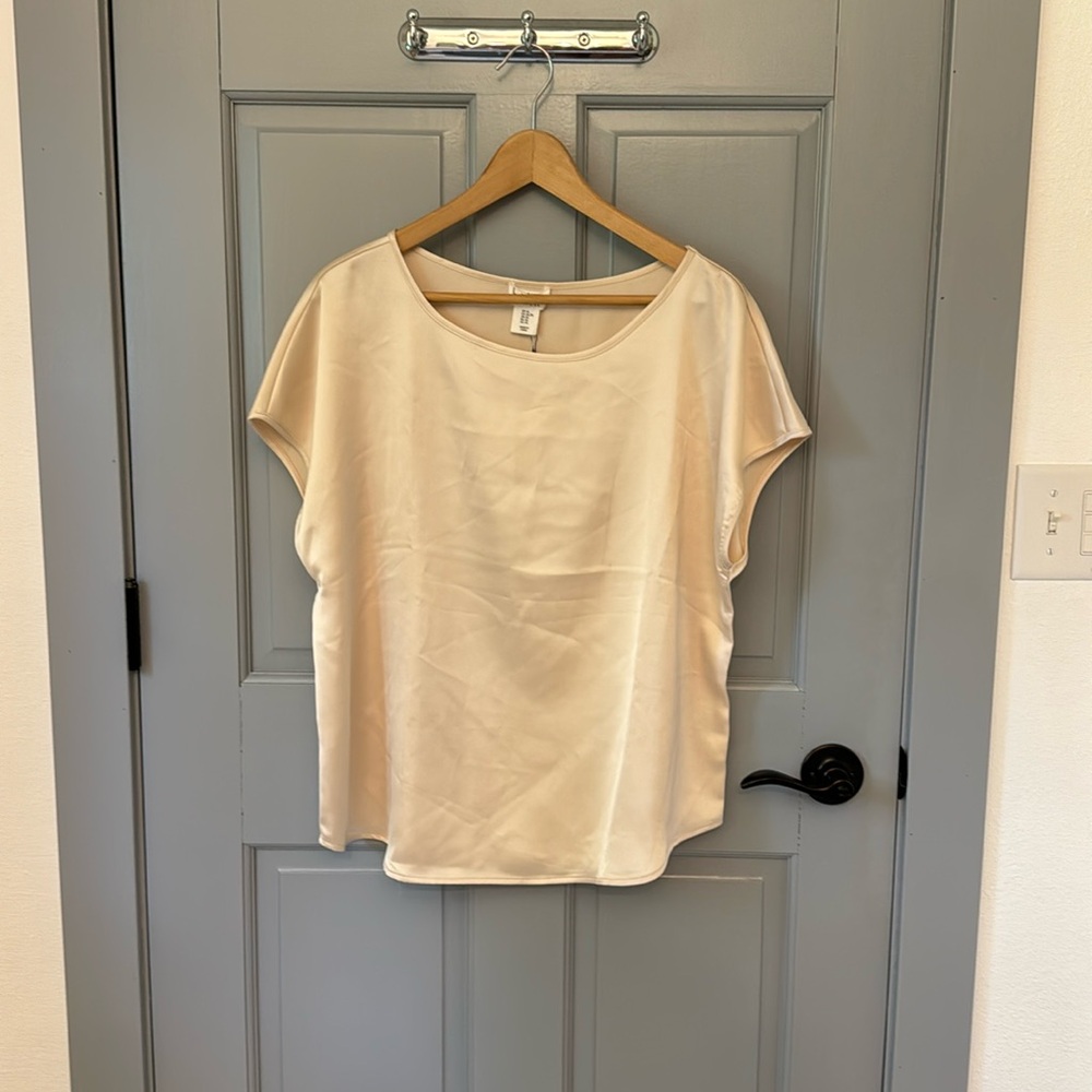 Nicole Miller satin shell